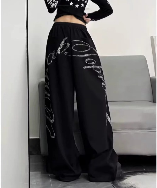 DEVICE(デバイス)の「【2026 AW】ラインストーン ワイドシルエット スウェットパンツ(スウェットパンツ・レディース・ブラック・FREE)」の13枚目の写真