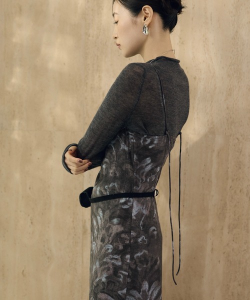 LAULEN(ローレン)の「artistic damask camisole dress /アーティスティックダマスクキャミソールドレス(ワンピース・レディース・ブラウン/グレー・S/M)」の13枚目の写真