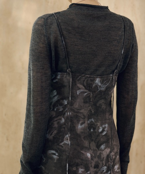 LAULEN(ローレン)の「artistic damask camisole dress /アーティスティックダマスクキャミソールドレス(ワンピース・レディース・ブラウン/グレー・S/M)」の7枚目の写真