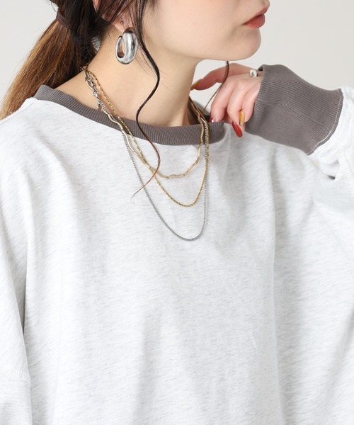 Arinomama(アリノママ)の「Arinomama 260gミニ裏毛 サイドボタン配色リブトレーナー(Tシャツ/カットソー・レディース・杢グレー/スミクロ/ブラウン・FREE)」の17枚目の写真