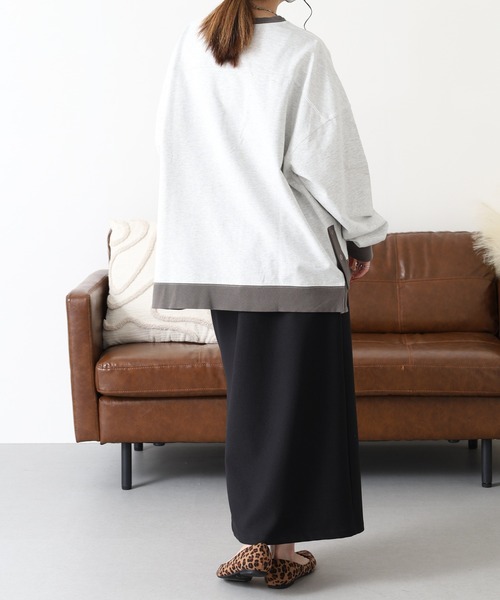 Arinomama(アリノママ)の「Arinomama 260gミニ裏毛 サイドボタン配色リブトレーナー(Tシャツ/カットソー・レディース・杢グレー/スミクロ/ブラウン・FREE)」の21枚目の写真