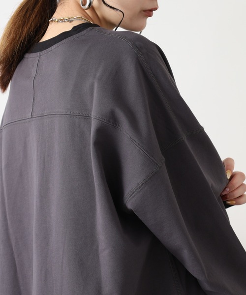 Arinomama(アリノママ)の「Arinomama 260gミニ裏毛 サイドボタン配色リブトレーナー(Tシャツ/カットソー・レディース・杢グレー/スミクロ/ブラウン・FREE)」の9枚目の写真