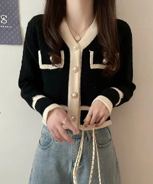 DRESS PLUS（ドレスプラス）の「バイカラーパール調ボタンVネックニットカーディガン（カーディガン/ボレロ・レディース・ホワイト・フリー）」の12枚目の写真