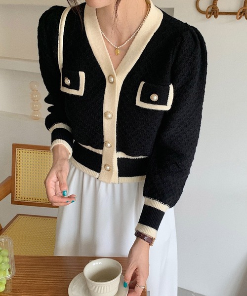 DRESS PLUS（ドレスプラス）の「バイカラーパール調ボタンVネックニットカーディガン（カーディガン/ボレロ・レディース・ホワイト・フリー）」の18枚目の写真