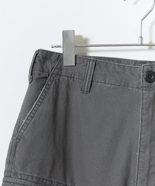 Liberaiders(リベレイダース)の「Liberaiders/リベレイダース DAMAGED BDU PANTS ダメージ加工 カーゴパンツ 迷彩柄 カモフラージュ柄 ミリタリー 2026秋冬 秋服 冬服(カーゴパンツ・メンズ・チャコール/グリーン系その他・S/M/L)」の14枚目の写真