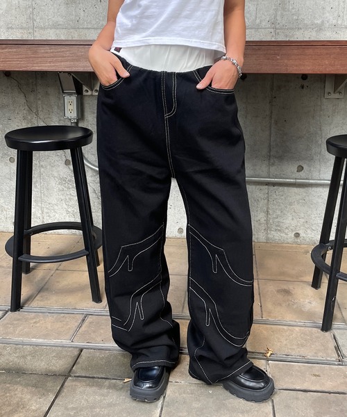 ROGER AND RAW（ロジャーアンドロウ）の「ダブルウエストデニムワイドパンツ（デニムパンツ・レディース・ブラック/ブルー・SMALL/MEDIUM）」の2枚目の写真