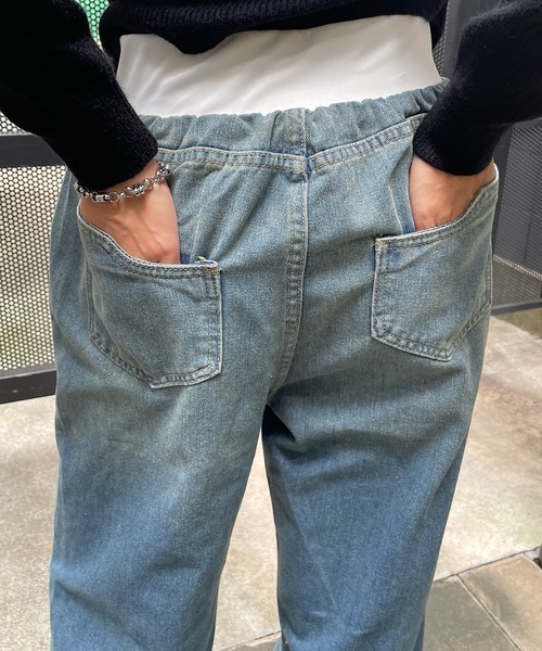 ROGER AND RAW（ロジャーアンドロウ）の「ダブルウエストデニムワイドパンツ（デニムパンツ・レディース・ブラック/ブルー・SMALL/MEDIUM）」の8枚目の写真