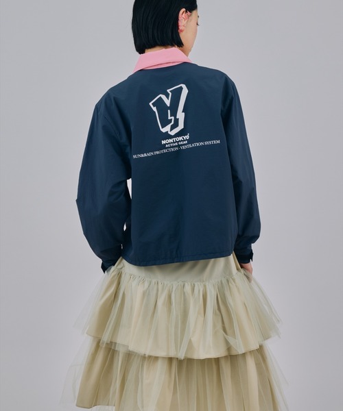 NON TOKYO（ノントーキョー）の「NON TOKYO/ノントーキョー/BI COLOR TECH BLOUSONバイカラーテックブルゾン（ブルゾン・レディース・グリーン/ベージュ/ネイビー・2/1）」の3枚目の写真
