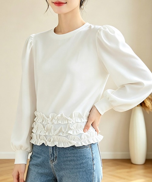 Doux Belle（ドゥーベル）の「裾フリルボリューム袖長袖カットソー（Tシャツ/カットソー・レディース・ホワイト/ブラック・FREE）」の13枚目の写真