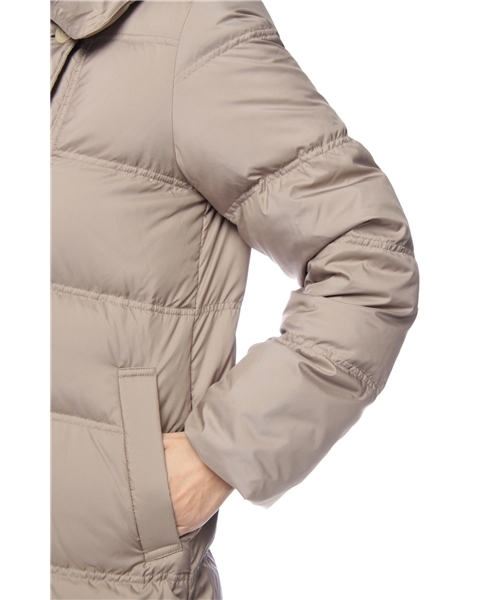 Tiara（ティアラ）の「前Wボタンダウンコート（ダウンジャケット