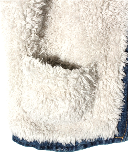 HYSTERIC MINI（ヒステリックミニ）の「HDY SKULL～リバーシブル ベスト～（ベスト・キッズ・ブラック/ネイビー・100/110/120）」の7枚目の写真