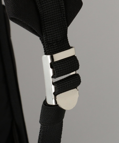 BEAUTY&YOUTH UNITED ARROWS（ビューティーアンドユースユナイテッドアローズ）の「BY フラップ リュック（バックパック/リュック・メンズ・ブラック・FREE）」の3枚目の写真