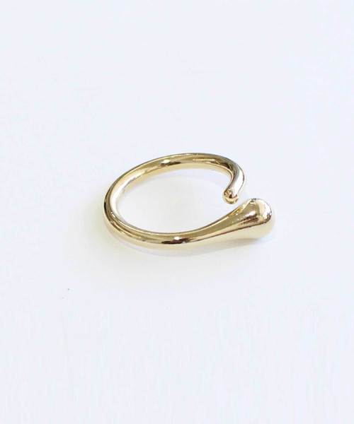 MODE ROBE（モードローブ）の「ワンドロップシンプルリング（リング・レディース・シルバー/ゴールド・13号）」の7枚目の写真