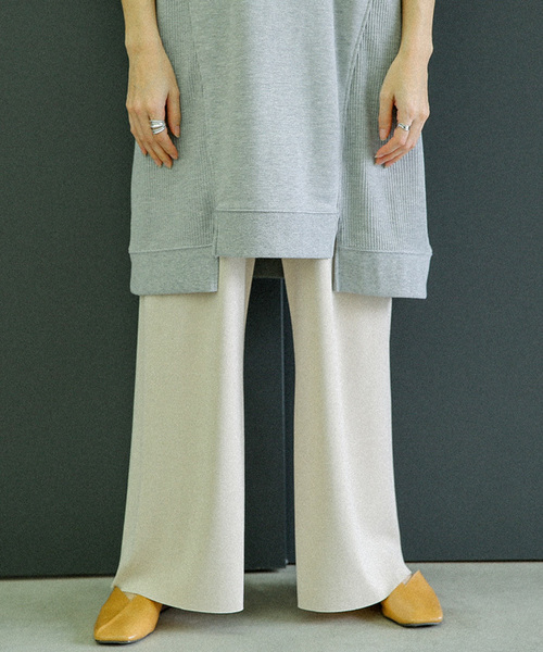 select MOCA（セレクトモカ）の「サーマルドッキングスウェットチュニックプルオーバー(サイドワッフルスウェット長袖プルオーバー)（スウェット・レディース・グレー/アイボリー/チャコール・FREE）」の16枚目の写真