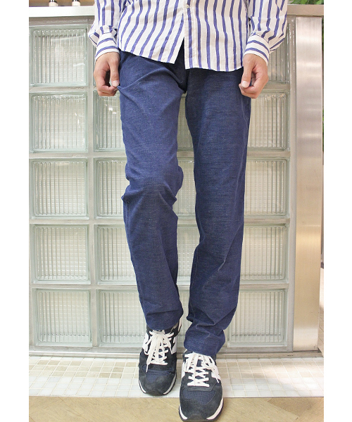 EDIFICE（エディフィス）の「◇シャンブレーコール テーパードパンツ（その他パンツ・メンズ・ブルー系その他/ブラック/ベージュ/レッド・42/44/46/50/48）」の3枚目の写真