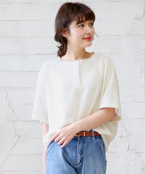 Girly Doll(ガーリードール)の「ワッフル半袖トップス(Tシャツ/カットソー・レディース・ブラック/ベージュ/ピンク/イエロー/ブラック系その他/ベージュ系その他/イエロー系その他/ピンク系その他/ブラック系その他2/ベージュ系その他2/イエロー系その他2/ピンク系その他2・FREE)」の8枚目の写真