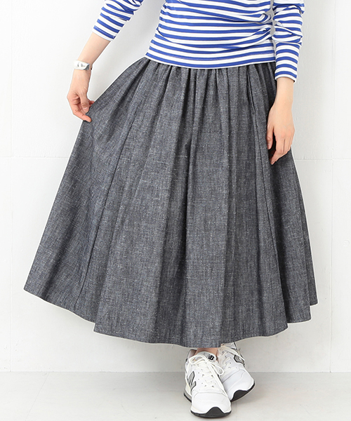 BEAMS BOY(ビームスボーイ)の「BEAMS BOY / シャンブレー サーキュラー スカート(スカート・レディース・ブラック/ブルー/その他1・ONE SIZE)」の1枚目の写真