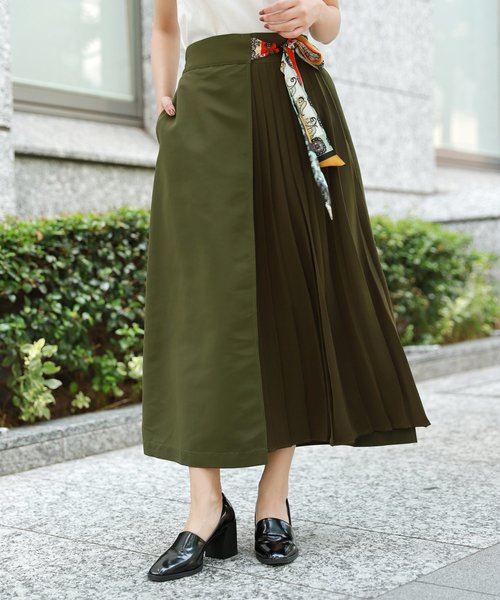FRED PERRY プリーツスカート ひざ丈 サイドポケット付き FRED PERRY フレッドペリー フラップ ポケット タイト スカート
