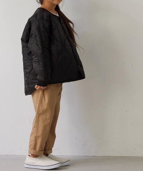 OMNES(オムネス)の「ウェーブキルトショートジャケット キルティングジャケット(その他アウター・キッズ・ブラック/カーキ/ベージュ・100/110/120/130/140)」の4枚目の写真