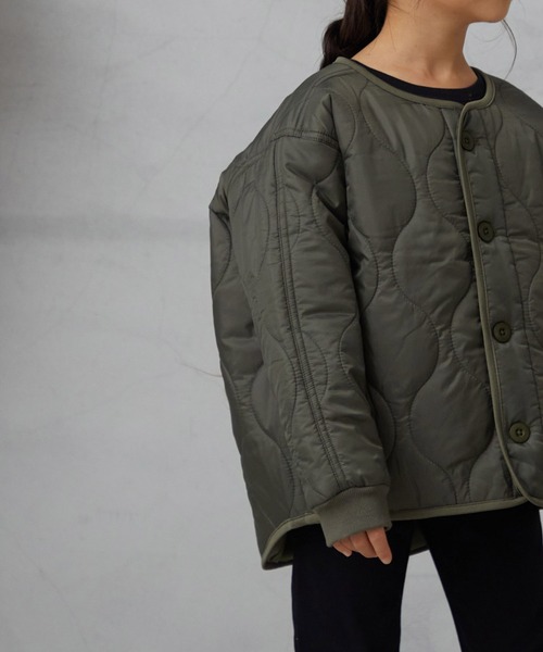 OMNES(オムネス)の「ウェーブキルトショートジャケット キルティングジャケット(その他アウター・キッズ・ブラック/カーキ/ベージュ・100/110/120/130/140)」の15枚目の写真