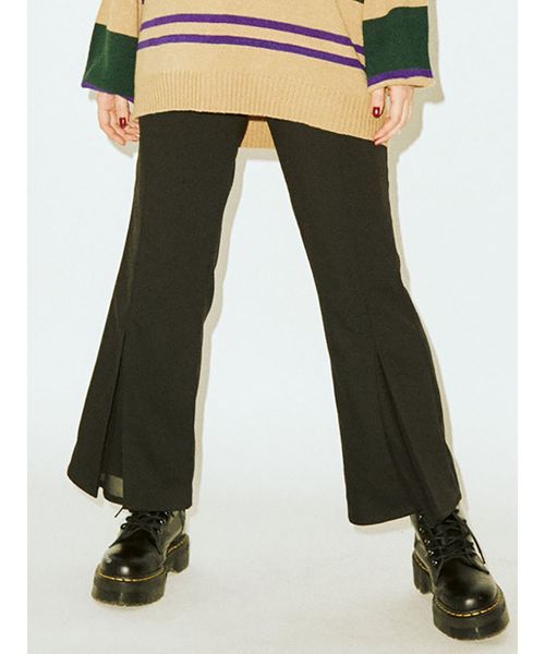 jouetie（ジュエティ）の「ハーフタックパンツ（その他パンツ・レディース・ブラック/ベージュ/ブルー/ミント・MEDIUM）」の2枚目の写真