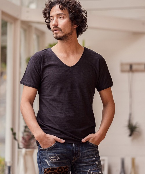 CAMBIO(カンビオ)の「mt6376-カットオフVネックカットソー(Tシャツ/カットソー・メンズ・ホワイト/ブラック/ベージュ/ブルー・S/M/L)」の3枚目の写真