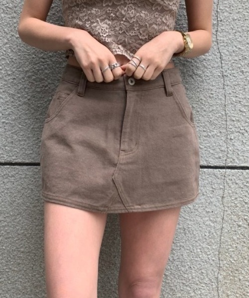 ENVYM(アンビー)の「カラーデニムFSK(スカート・レディース・ブラウン/グレー/ピンク/アイボリー・S/M)」の3枚目の写真