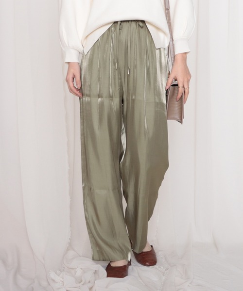 Cheek（チーク）の「サテンギャザーパンツ（その他パンツ・レディース・ゴールド/ブラウン/カーキ・MEDIUM）」の7枚目の写真