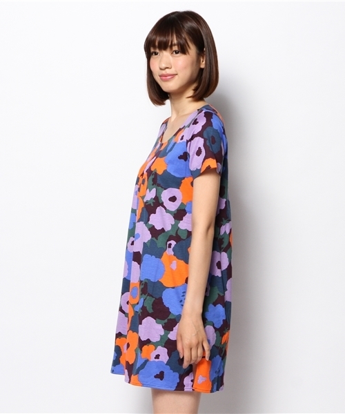 fennica（フェニカ）の「marimekko / makoショートスリーブワンピース（ワンピース・レディース・イエロー/ブルー・X-SMALL/SMALL）」の4枚目の写真