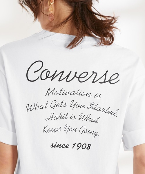 CONVERSE（コンバース）の「CONVERSE コンバース Chaco closet別注 袖ロールアップバックロゴプリント半袖Tシャツ（Tシャツ/カットソー・レディース・ホワイト/ブラック/サンドベージュ・FREE）」の21枚目の写真
