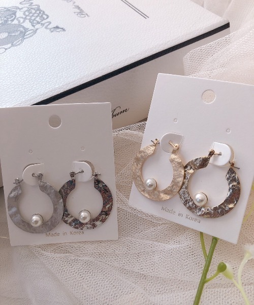 ap retro（アプレトロ）の「プレートリングパール付ピアス【ZOZO限定アイテム】（ピアス（両耳用）・レディース・シルバー/ゴールド・FREE）」の3枚目の写真