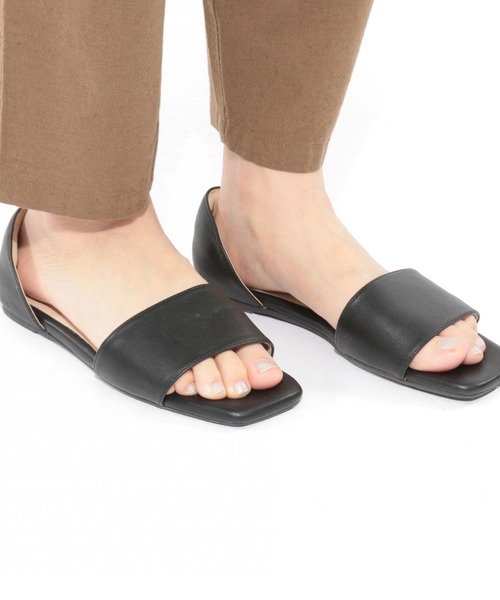 LAKOLE（ラコレ）の「セパレートフラットサンダル / LAKOLE（サンダル・レディース・ブラック/ライム/シルバー/パイソン・SMALL/MEDIUM/LARGE）」の5枚目の写真