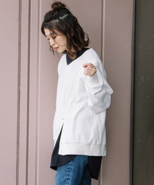 Munich（ミューニック）の「ストレッチサーマル　Vネックプルオーバー（Tシャツ/カットソー・レディース・グレイッシュベージュ/ホワイト/ブラック/ピンク/グリーン・FREE）」の21枚目の写真