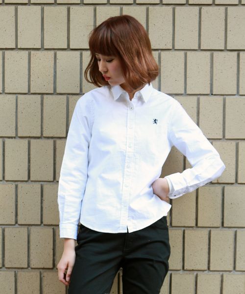 GIORDANO（ジョルダーノ）の「[GIORDANO]コットンオックスフォードライオン刺繍長袖シャツ（シャツ/ブラウス・レディース・ホワイト/カーキ/ネイビー/イエロー/レッド/グレー・SMALL/LARGE/MEDIUM）」の2枚目の写真