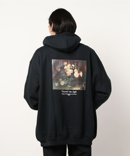 unrelaxing（アンリラクシング）の「オーバーサイズビッグスウェットパーカー ビッグシルエットフードトレーナー（パーカー・メンズ・ネイビー/ブルー系その他/ピンク系その他2/サックスブルー/レッド系その他4/ワイン/ブラック系その他3/ブラック/ホワイト系その他4/ホワイト/ブラック系その他/ホワイト系その他/ブルー系その他6/レッド系その他2/ホワイト系その他3/レッド/ベージュ/グレー/グリーン/ライトピンク/ブルー系その他4/レッド系その他3/パープル/ピンク系その他/オレンジ/ブルー系その他3/ホワイト系その他2/ブラック系その他4/ピンク系その他3・LARGE/MEDIUM/X-LARGE/SMALL）」の9枚目の写真