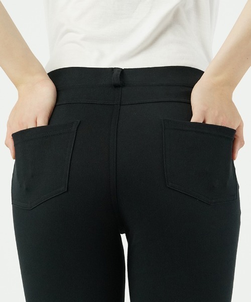 Tuche(トゥシェ)の「【Tuche】 ベルトループ付 冷脚ツイルストレッチ スタイリッシュボトム(その他パンツ・レディース・グリーン/ホワイト/ブラック/グレー系その他・LARGE/MEDIUM)」の11枚目の写真
