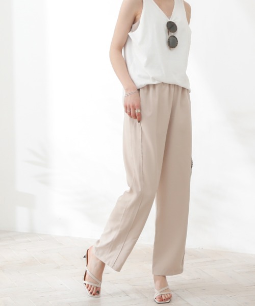 VIVIAN（ヴィヴィアン）の「スクエアトゥアシメ華奢ストラップトングサンダル（サンダル・レディース・ブラック/グレー系その他7/ダークブラウン/アイボリー・L/S/M/LL）」の15枚目の写真