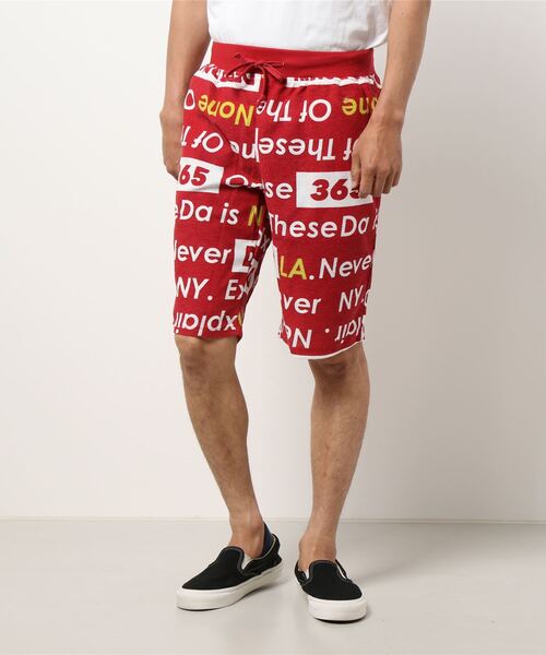 STYLEBLOCK（スタイルブロック）の「ミニ裏毛裏使い総柄プリントショーツ(ストリートロゴ)（その他パンツ・メンズ・ホワイト/ブラック/レッド・L/M/LL）」の3枚目の写真