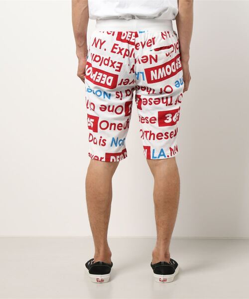 STYLEBLOCK（スタイルブロック）の「ミニ裏毛裏使い総柄プリントショーツ(ストリートロゴ)（その他パンツ・メンズ・ホワイト/ブラック/レッド・L/M/LL）」の5枚目の写真