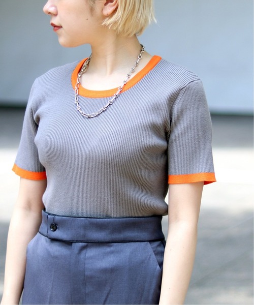 JOINT WORKS（ジョイントワークス）の「J-バイカラーハーフスリーブニット（ニット/セーター・レディース・アイボリー/チャコールグレー・FREE）」の2枚目の写真