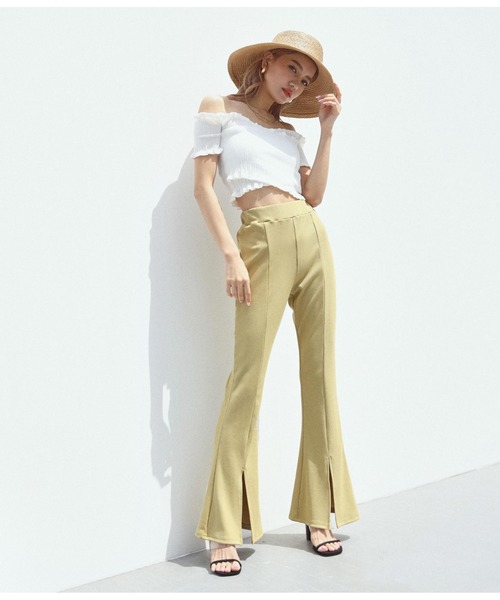 ANAP（アナップ）の「シャーリングオフショルトップス（Tシャツ/カットソー・レディース・ブラック/オフホワイト/ライトベージュ・FREE）」の7枚目の写真