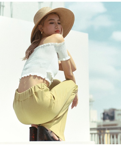 ANAP（アナップ）の「シャーリングオフショルトップス（Tシャツ/カットソー・レディース・ブラック/オフホワイト/ライトベージュ・FREE）」の20枚目の写真