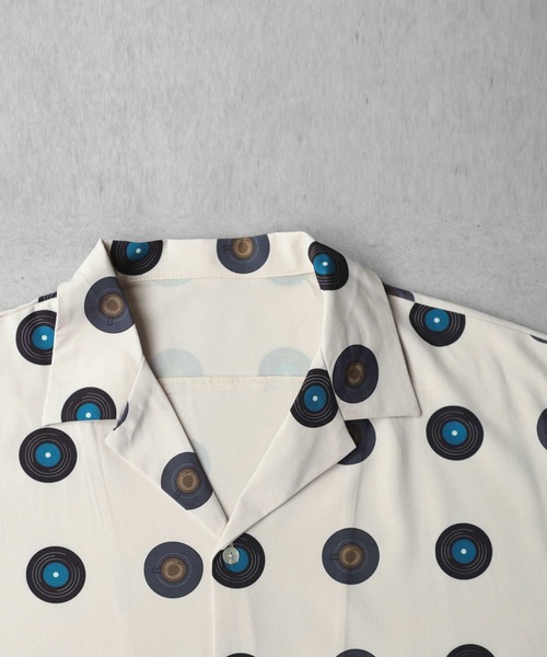 antiqua（アンティカ）の「一点投入で映える！レトロレコード柄シャツ（シャツ/ブラウス・レディース・ホワイト系その他/ブラウン系その他/グリーン系その他/ブルー系その他/ホワイト系その他2/ホワイト系その他3/ブラウン系その他2・M/L/L/XL）」の20枚目の写真