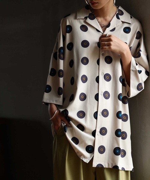antiqua（アンティカ）の「一点投入で映える！レトロレコード柄シャツ（シャツ/ブラウス・レディース・ホワイト系その他/ブラウン系その他/グリーン系その他/ブルー系その他/ホワイト系その他2/ホワイト系その他3/ブラウン系その他2・M/L/L/XL）」の21枚目の写真
