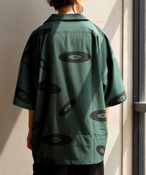 antiqua（アンティカ）の「一点投入で映える！レトロレコード柄シャツ（シャツ/ブラウス・レディース・ホワイト系その他/ブラウン系その他/グリーン系その他/ブルー系その他/ホワイト系その他2/ホワイト系その他3/ブラウン系その他2・M/L/L/XL）」の14枚目の写真