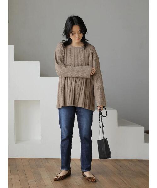 AMERICAN HOLIC（アメリカンホリック）の「Aラインフレアケーブルニットプルオーバー（ニット/セーター・レディース・アイボリー/モカ・M/L）」の11枚目の写真