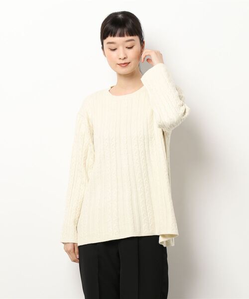 AMERICAN HOLIC（アメリカンホリック）の「Aラインフレアケーブルニットプルオーバー（ニット/セーター・レディース・アイボリー/モカ・M/L）」の3枚目の写真