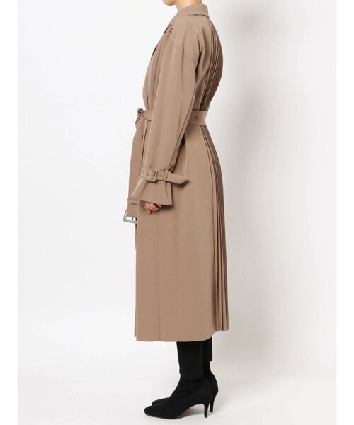 LAGUNAMOON（ラグナムーン）の「プリーツデザインコート（その他アウター・レディース・ベージュ/ネイビー・SMALL/MEDIUM）」の5枚目の写真