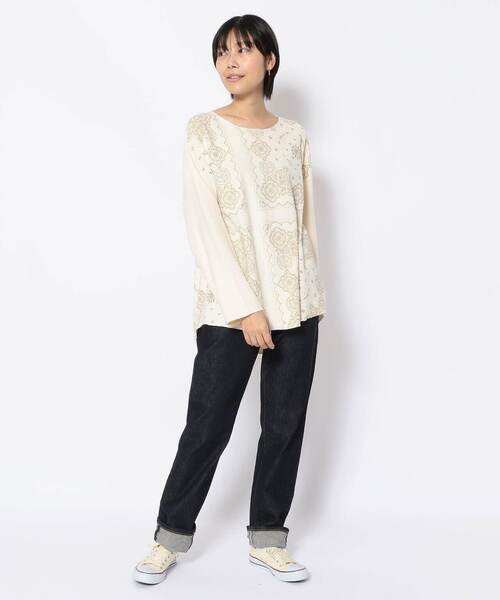 AVIREX(アヴィレックス)の「リバーシブルバンダナプルオーバー/ REVERSIBLE BANDANA PULLOVER(Tシャツ/カットソー・レディース・アイボリー/チャコール・FREE)」の9枚目の写真