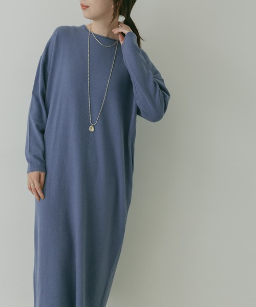 KBF+（ケービーエフプラス）の「KBF+　ロングニットワンピース∴（ワンピース・レディース・ライトベージュ・ONE）」の2枚目の写真